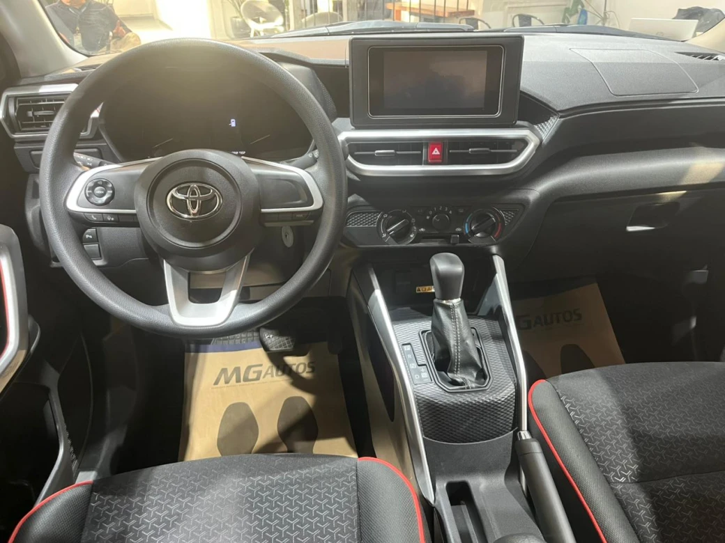 imagen 0 de vehiculo con id 2157
